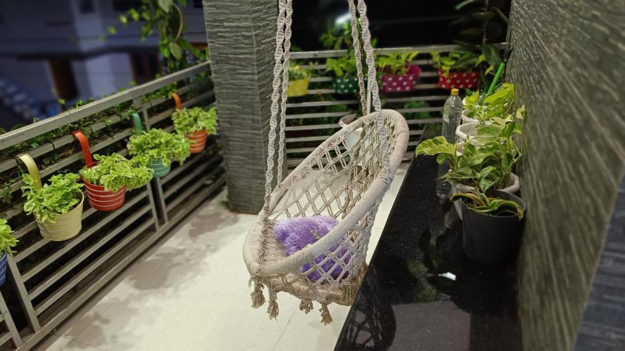 Chaithritha Ladies Homestay Thiruvananthapuram Exterior foto