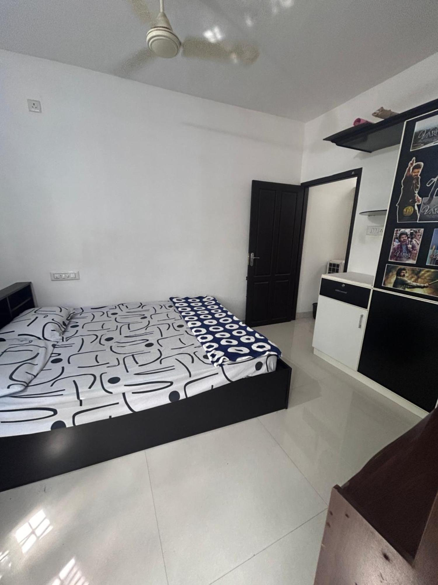Chaithritha Ladies Homestay Thiruvananthapuram Exterior foto